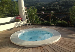 Переливной спа бассейн Sunrans SR818